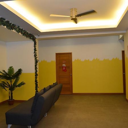 Hostellery Манила Экстерьер фото