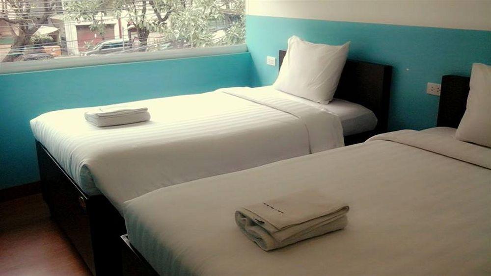 Hostellery Манила Экстерьер фото